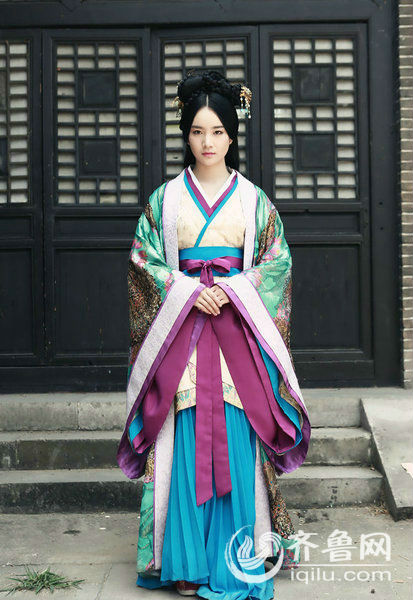 卫子夫电视剧全集1-47集介绍大结局:卫子夫含冤入狱皇后自尽【17】