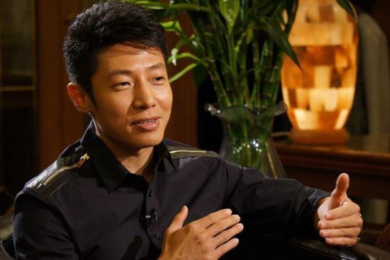 撒贝宁做客某访谈节目