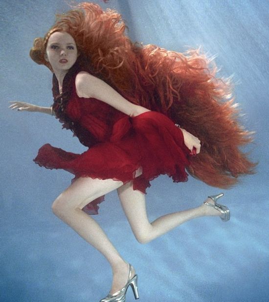 女星水中绝美照片:范冰冰国色天香娜扎似仙女(图)【45】