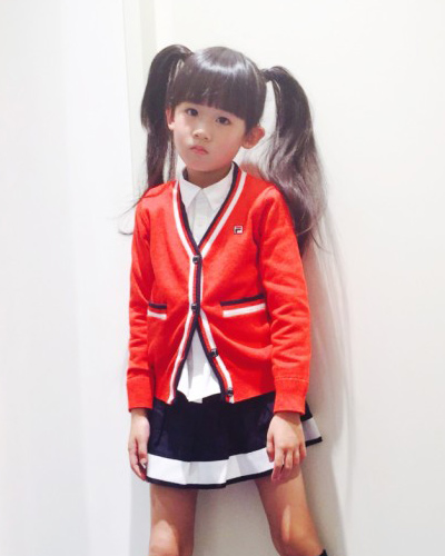 陆毅女儿双马尾美照 陆雨萱示范女童发型