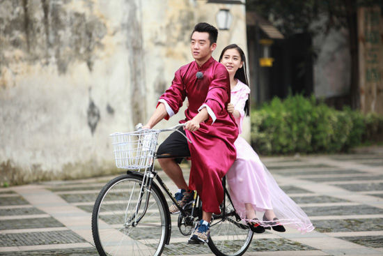 奔跑吧兄弟到乌镇郑恺baby上演饼干激情2