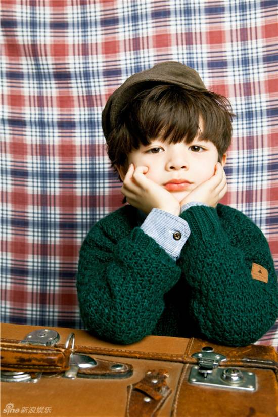 本周《一年级》开始正式上课了,充满惊喜的开学典礼,"鬼马小猴"李昊煜