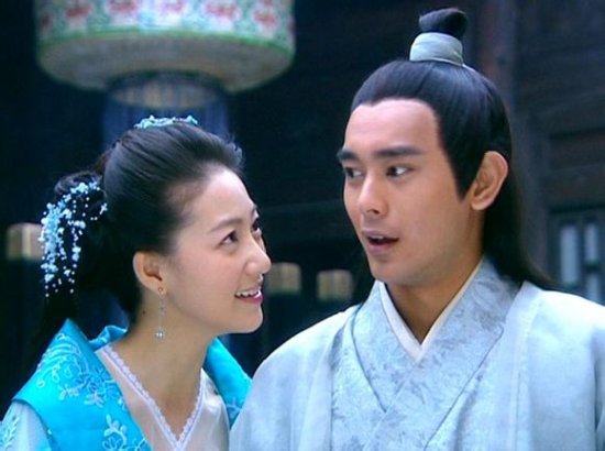 杨幂刘诗诗赵丽颖孙俪 女星同造型美丑对比【42】