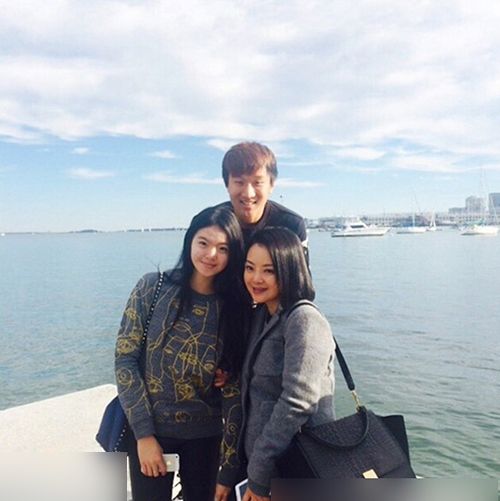 曝王中磊女儿与男友合影已获家长认可图2