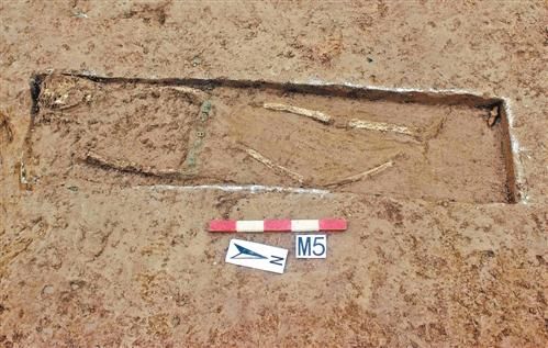 重庆丰都遗迹52座 唐代骨骸腰缠皮带(图)