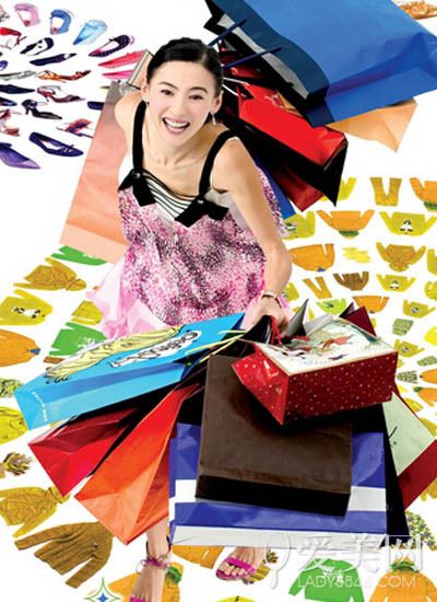 河南分网 娱乐     张柏芝当年为疗情伤,疯狂购物,一次买下了3辆名车