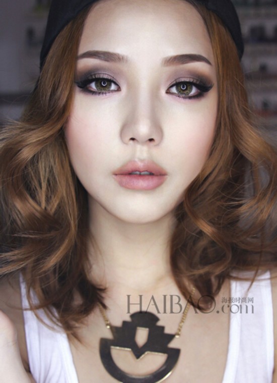 朴惠敏 (pony) 手把手教你化彩妆