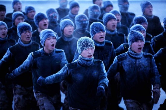 边防战士零下30度身披冰铠甲苦练兵【4】