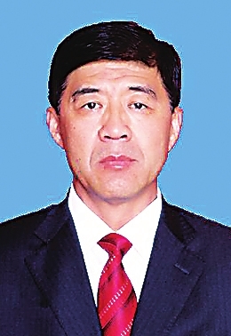 张恩波,男,1957年10月生,汉族,中共党员,大学学历.