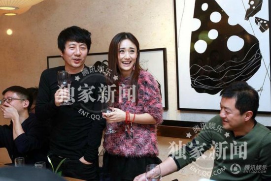 郑钧为妻子庆生众星祝贺 刘芸与李亚鹏王珞丹玩自拍【47】