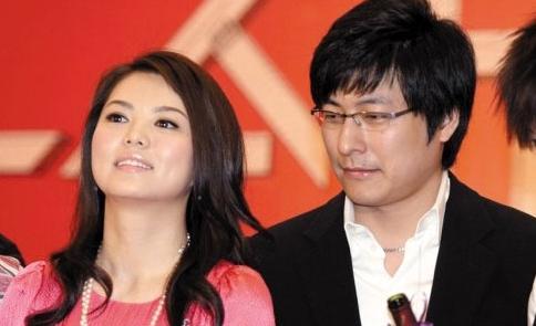 湖北频道     网曝李湘离婚,与老公王岳伦已分居多时,正协议离婚"