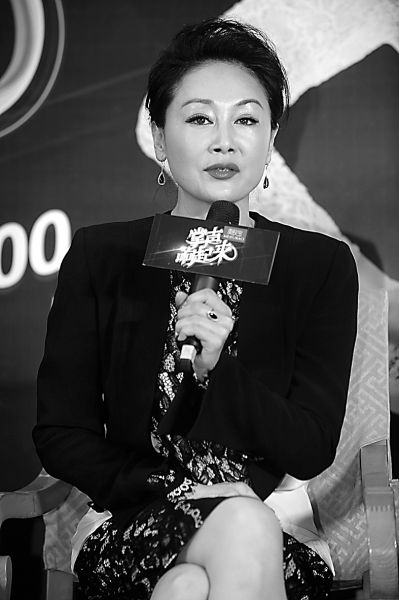 荧屏综艺大招迭出老牌艺人来加盟 开始淘汰导师?--传媒--人民网