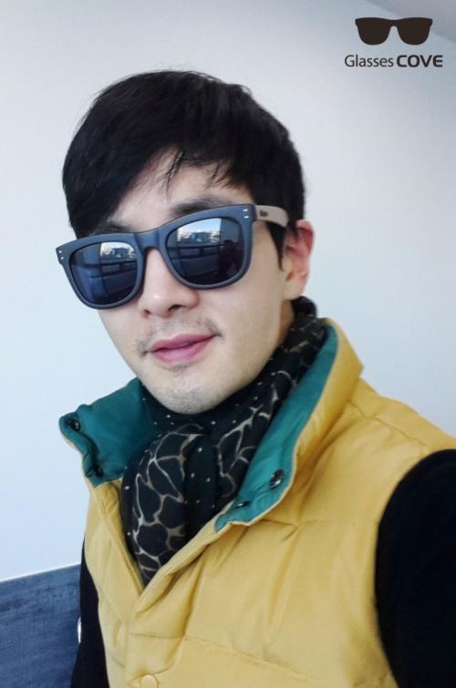 韩国男演员许泰熙glassescove墨镜赞助照公开