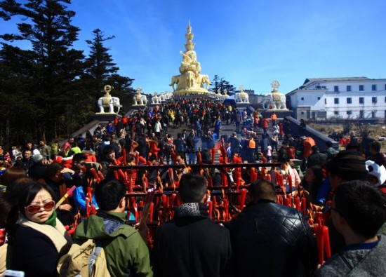 亚洲游客今年春节最爱旅游城市_这个省凭什么春节游客量全国第一_湖北春节接待游客