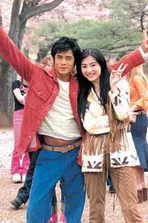 张柏芝在出演影片《芭啦芭啦樱之花》期间爆出与郭富城秘恋,并对