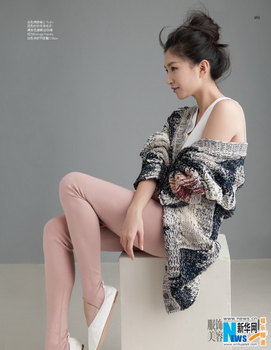 高清:朱珠轻纱曼舞登杂志 做自信女主角