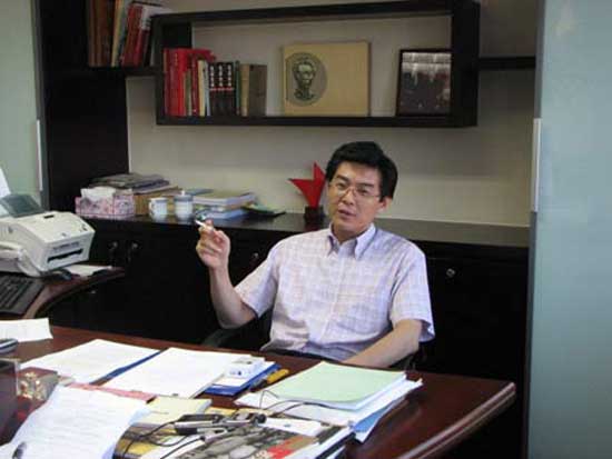 (毛泽东外孙孔继宁)李敏与孔令华之子,1962年出生在中南海,毛泽东