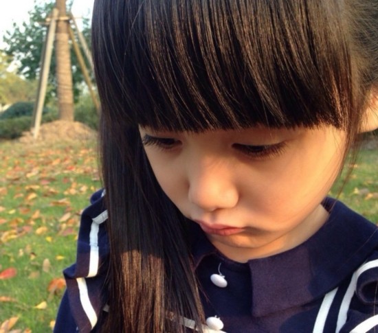 00后萌女神小小龙女张籽沐海量照片曝光