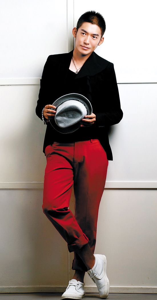 王大花的革命生涯热播张博畅聊姐弟恋秘诀