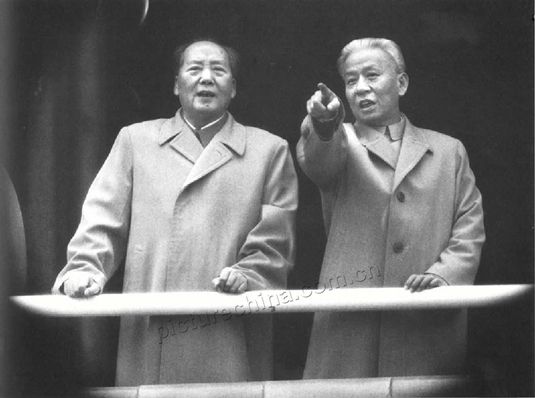 揭秘:刘少奇为何极力反对陈毅入选十大元帅?