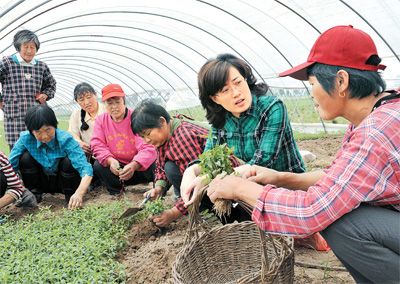 南街村第一任书记图片