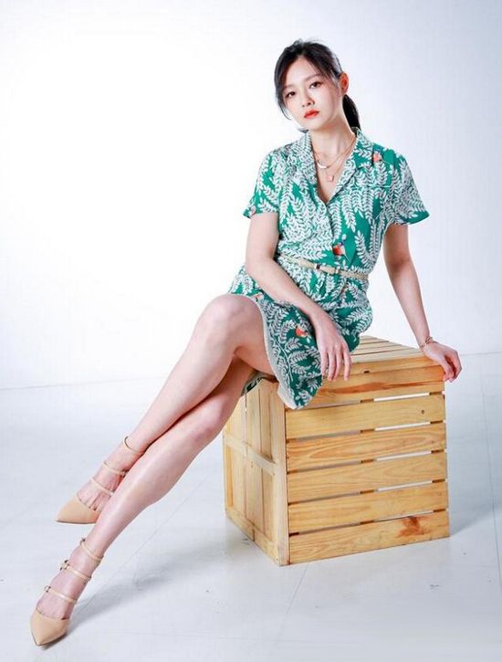 小腿肌肉粗壮爆凸 网友:大s这次真没p