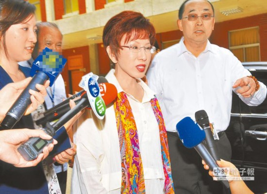 洪秀柱今日拼场中台湾 与蔡英文"狭路相逢"