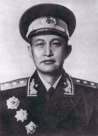 两授上将第一人 人物 洪学智:两授上将第一人 特别报道 特别报道