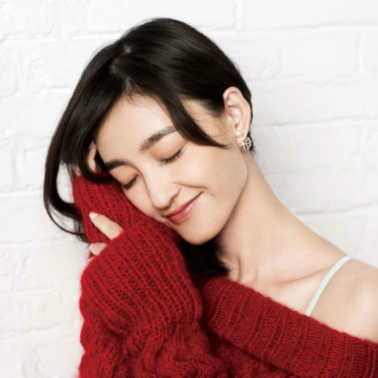 素颜女神王丽坤 时尚大片发型最美