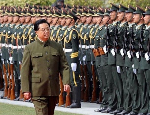 中央领导人军装照 胡锦涛和习近平军装合影