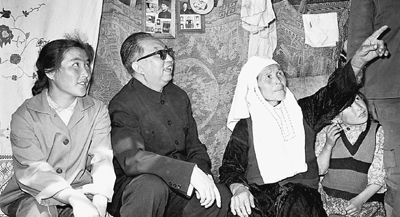 华国锋,1921年2月16日出生于山西省交城县一个制革工人家庭,原名苏铸