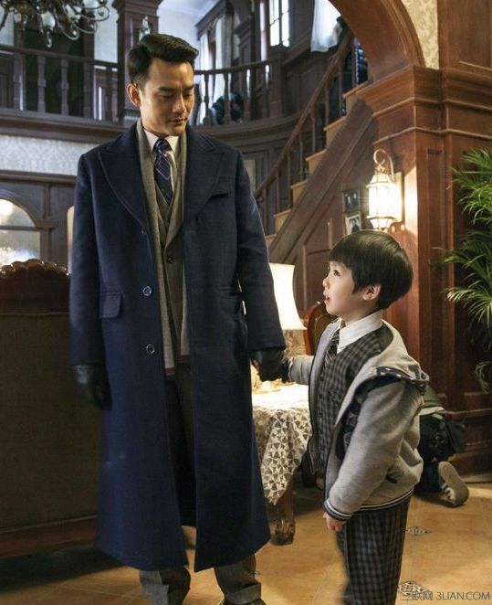 伪装者阿诚是好人还是坏人揭秘阿诚与名家的关系