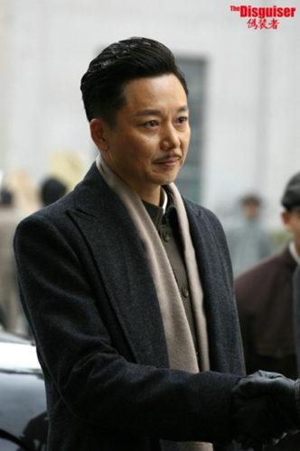 刘奕君饰演王天风