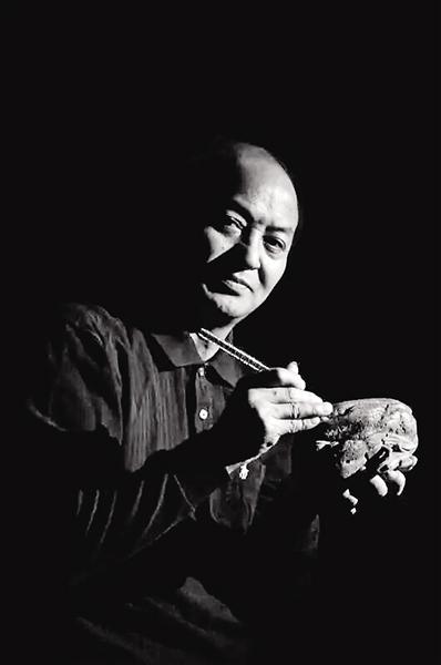 中国工艺美术大师柯愈勄去世享年66岁图