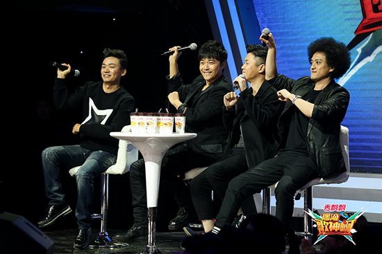 唐人街剧组踢馆《偶滴歌神啊》王宝强陈思诚组队火拼