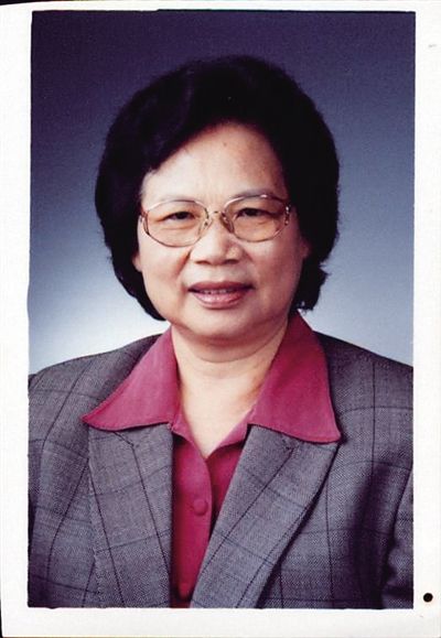 海南省政协原副主席林栖凤同志逝世