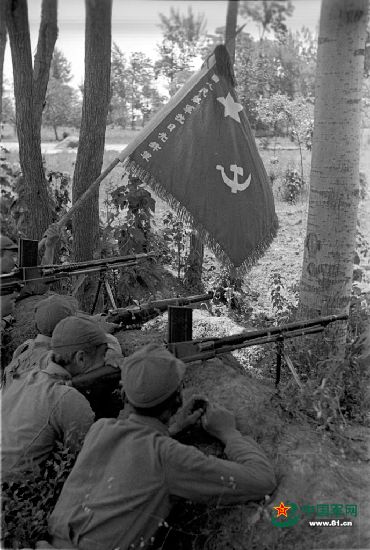 旋即渡河东征,称"东征军"司令部;西征时