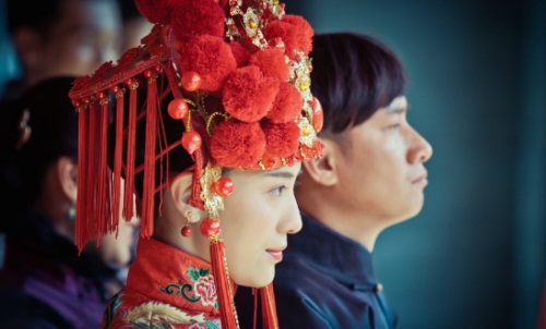 日前,由张黎执导,宋佳,文章,李雪健联袂主演的电视剧《少帅》正在北京