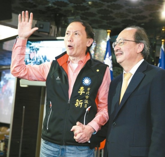 柯建铭接触深蓝想与退伍军人博感情 遭呛"别来这套"--台湾频道--人民