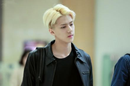 权志龙李钟硕鹿晗 完美驾驭中分的中韩男星