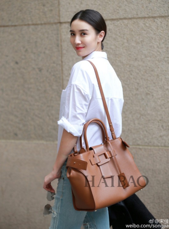图片来自社交网络/个人博客                      宋佳 同款