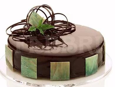 镜面蛋糕走红网络:绚丽多彩 镜面蛋糕为什麼会走红网络(图)