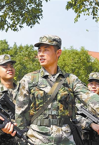 第31集团军某团士官长吴鹏飞:"出膛的子弹怎能回头"