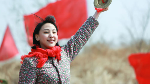 《大熔炉之热血青春》上线 袁晓旭张一山诠释纯爱