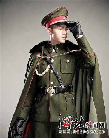 2010首页 滚动新闻     最近热播的《少帅》中,饰演张学良生死之交