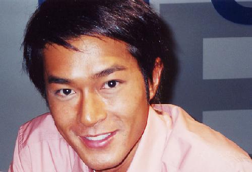 女生想嫁又不敢嫁的男星胡歌排第一吴亦凡也上榜了