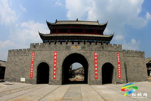 全力冲刺迎旅发--贵州频道--人民网