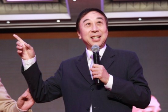 主旋律电影"筑梦人"11月下旬上映 冯巩助兴首映