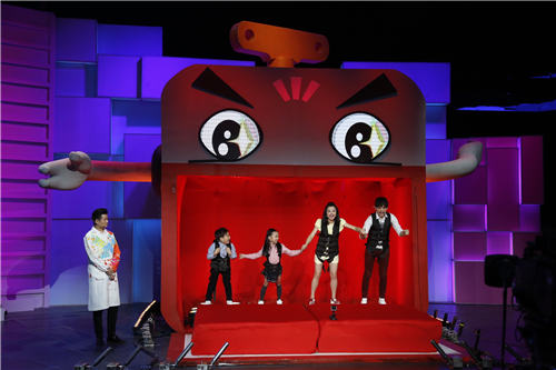 《正大综艺·脑洞大开》高博上演断桥惊魂