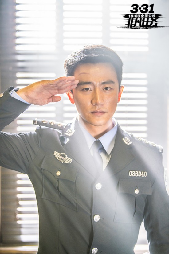 《非凡任务》发布"神勇小摩托"正片片段